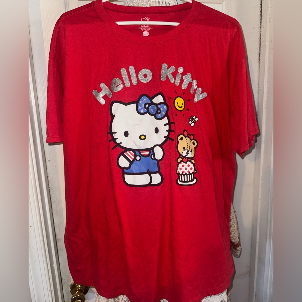Hello Kitty T-Shirt
